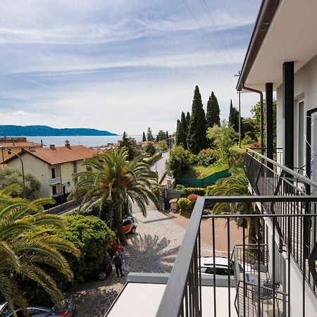 Hotel Livia Gargnano Exterior photo